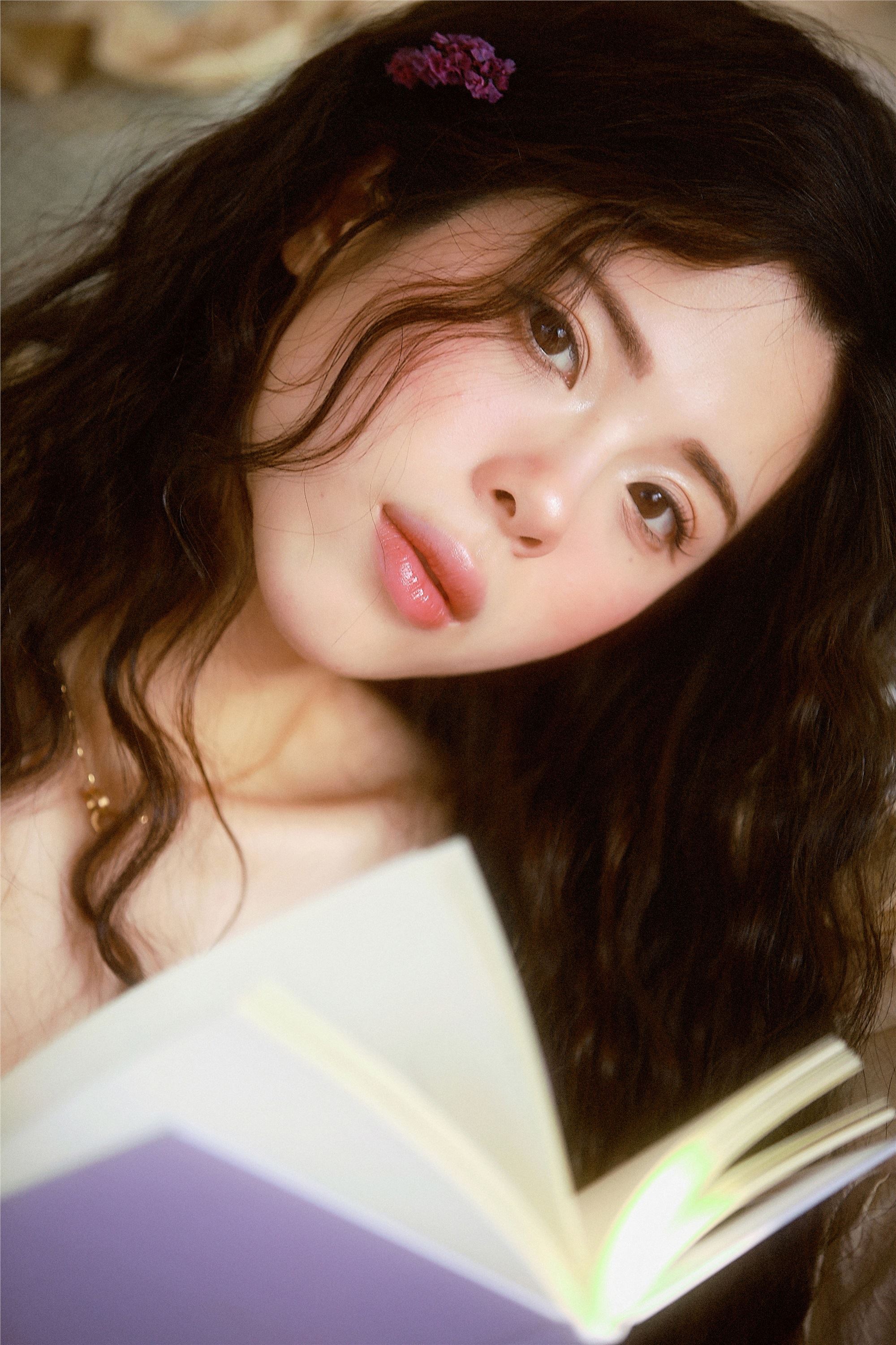 YITUYU艺图语 2025.02.08 春日颂 一只仟仟